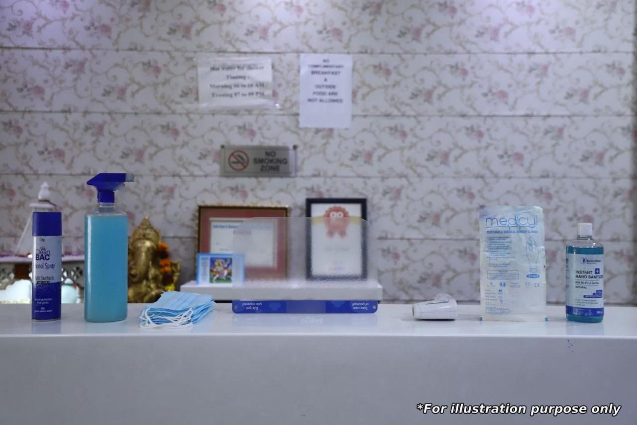 Capital O Hotel Star Inn Near Chhatarpur Metro Station New Delhi Bagian luar foto
